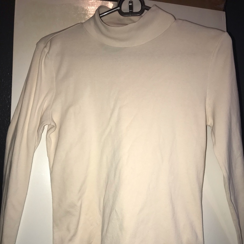 Liz Claiborne white half turtle neck shirt size S